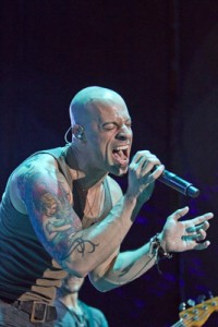 Daughtry20130802123